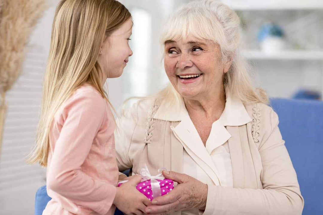 The Ultimate Guide to a Personalized Grandmother-Granddaughter Necklace
