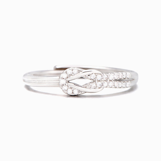 "The love between a Mother and Daughter is forever" Knot Ring