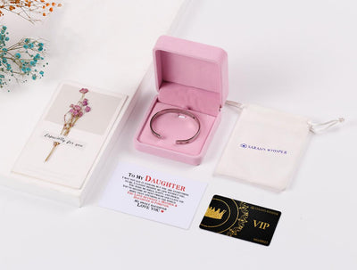 To My Daughter "WHENEVER YOU FEEL OVERWHELMED... REMEMBER WHOSE DAUGHTER YOU ARE AND STRAIGHTEN YOUR CROWN" Bracelet - SARAH'S WHISPER