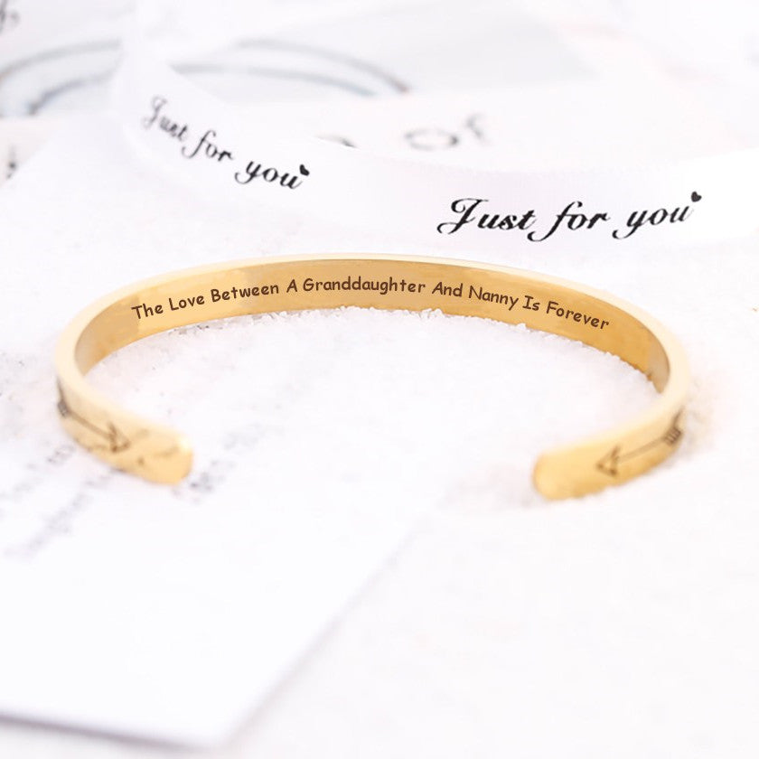 To My Nanny "The Love Between A Granddaughter And Nanny Is Forever" Bracelet - SARAH'S WHISPER