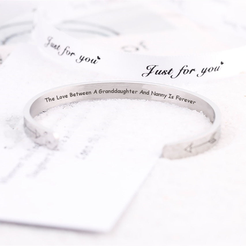 To My Nanny "The Love Between A Granddaughter And Nanny Is Forever" Bracelet - SARAH'S WHISPER