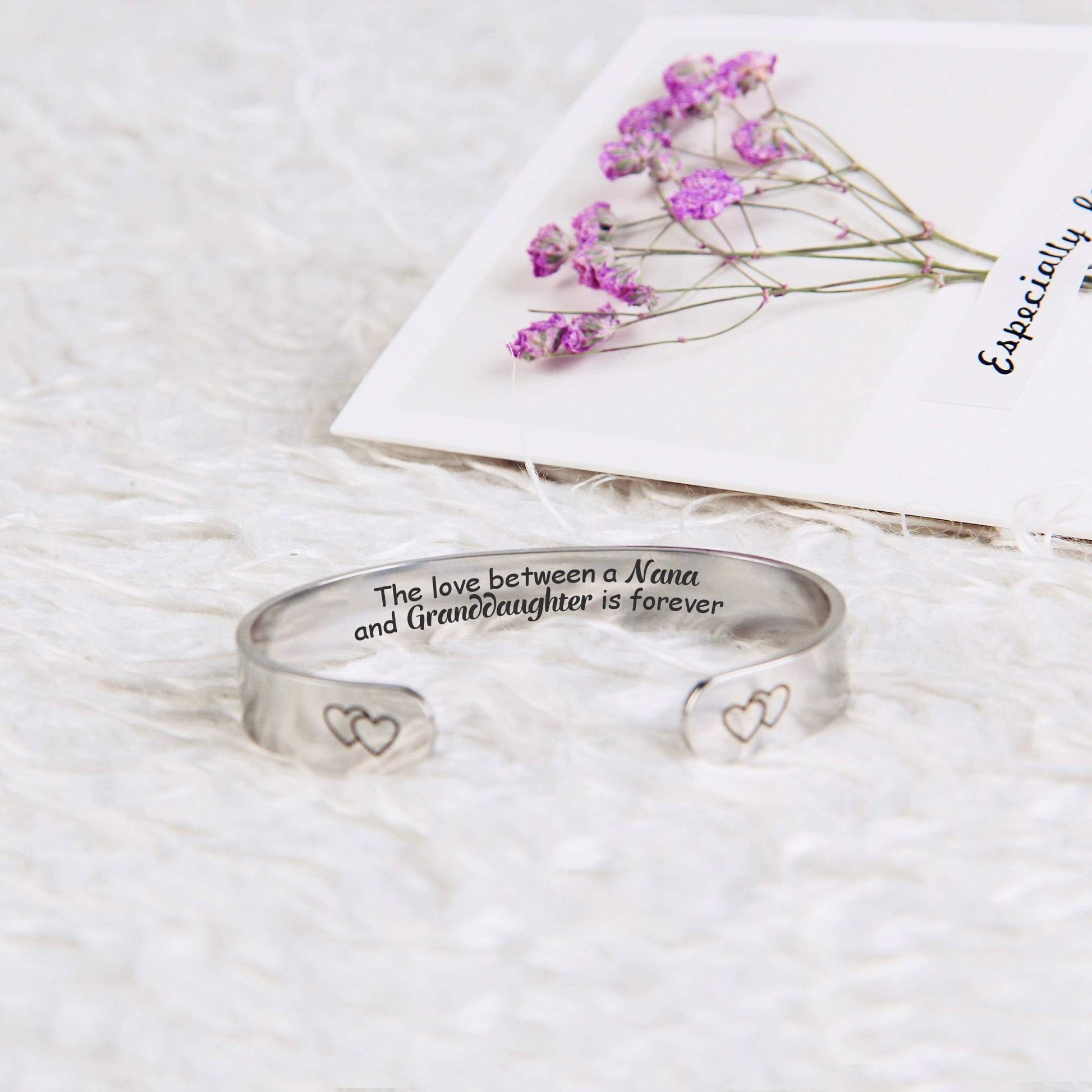 TO MY GRANDDAUGHTER "THE LOVE BETWEEN A NANA AND GRANDDAUGHTER IS FOREVER" HEART BRACELET - SARAH'S WHISPER