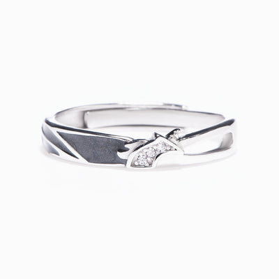 "You may have stopped believing in Unicorns, but they never stopped believing in you." S925 Sterling Silver Adjustable Ring
