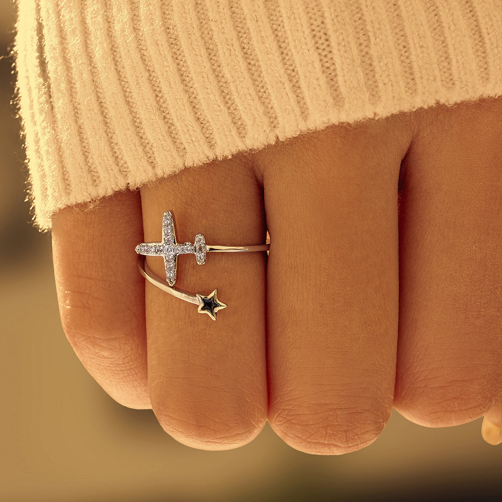 "Dream big and reach for the stars" Airplane Ring