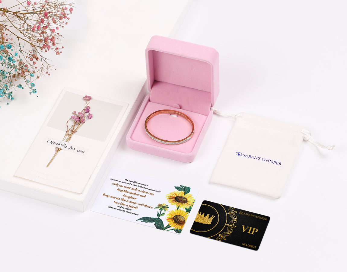 To My Aunt "Only an aunt and a niece can hug like mother and daughter keep secrets like a sister and share love like a friend"Bracelet - SARAH'S WHISPER