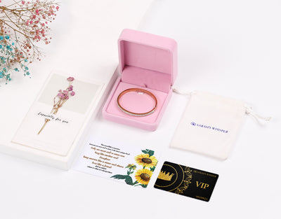 To My Aunt "Only an aunt and a niece can hug like mother and daughter keep secrets like a sister and share love like a friend"Bracelet - SARAH'S WHISPER