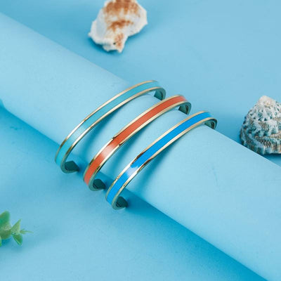 WE BEST FRIENDS BECAUSE EVERYONE ELSE SUCKS COLOR GLAZE BANGLE - SARAH'S WHISPER