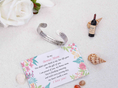 "Not a stepmom, a Bonus mom. Thank you for always being there" BANGLE - SARAH'S WHISPER
