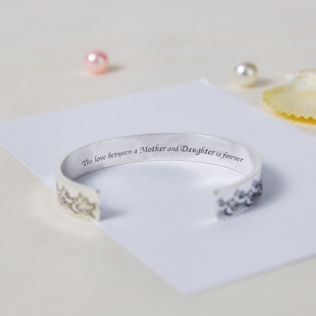 To My Daughter "The love between a Mother and Daughter is forever" Ocean Wave Bracelet - SARAH'S WHISPER