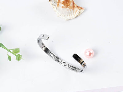To My Mother "WHENEVER YOU FEEL OVERWHELMED... REMEMBER WHOSE MOTHER YOU ARE AND STRAIGHTEN YOUR CROWN“ Bracelet - SARAH'S WHISPER