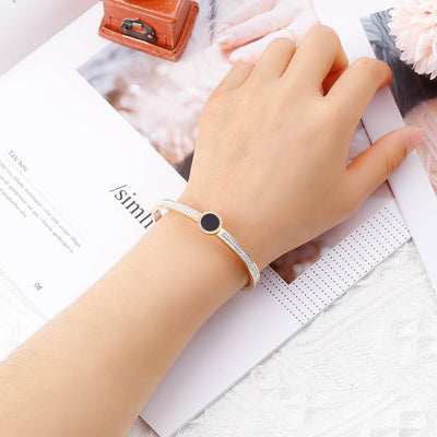 [Optional Address] To My GRANDDAUGHTER "The love between a [Grandma] and Granddaughter is forever" Bracelet [💞 Bracelet +💌 Gift Card + 🎁 Gift Bag + 💐 Gift Bouquet] - SARAH'S WHISPER