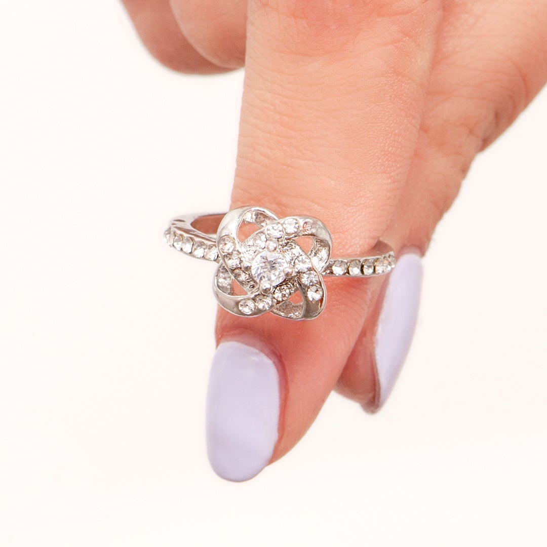 "The bond between a mother and daughter is unbreakable" Adjustable Ring
