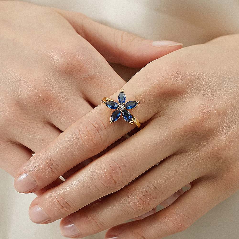 To My Mom "Mom, never forget how much your daughter loves you" Forget-Me-Not Flower Ring [💞 Ring +💌 Gift Card + 🎁 Gift Bag + 💐 Gift Bouquet] - SARAH'S WHISPER