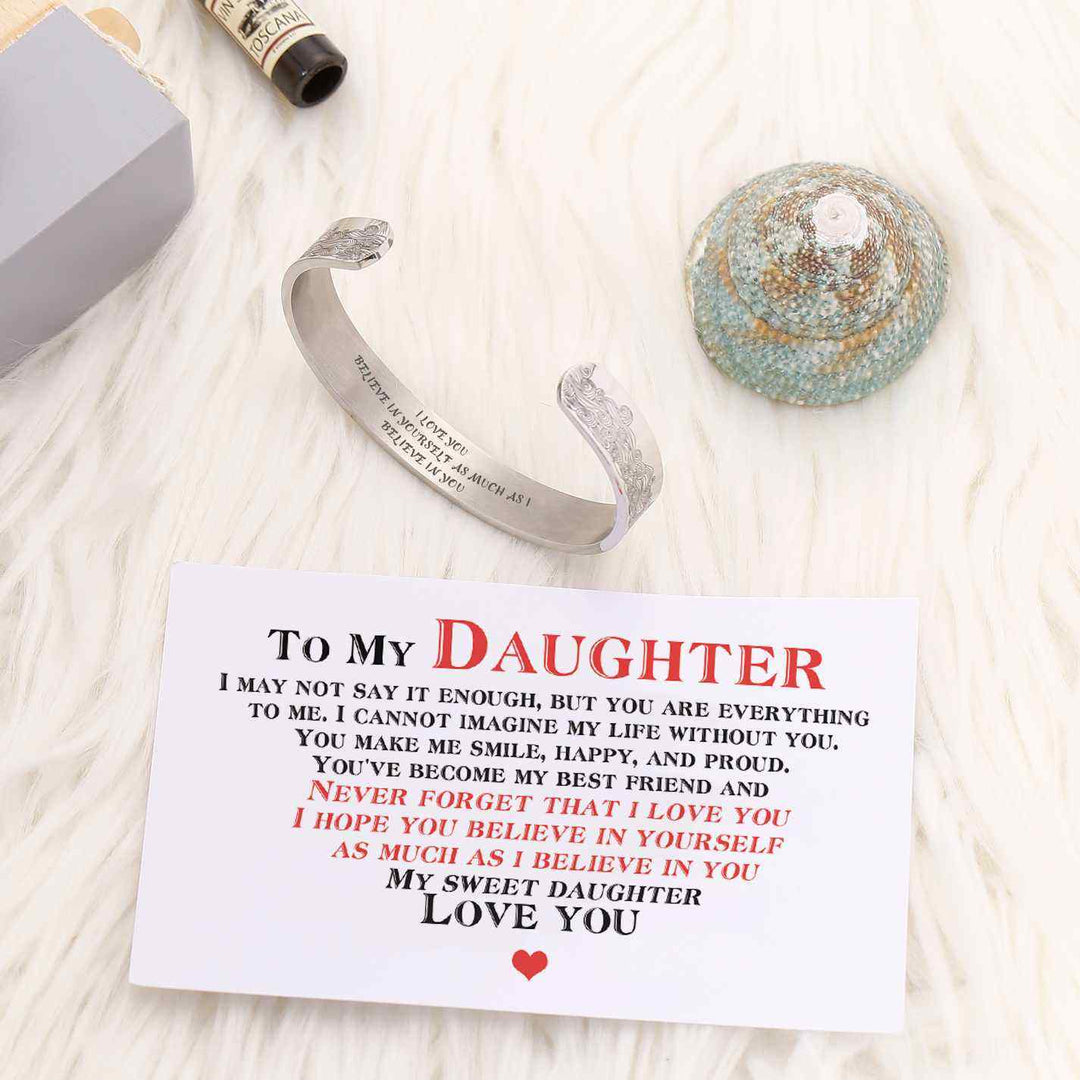 To My Daughter "I LOVE YOU, BELIEVE IN YOURSELF AS MUCH AS I BELIEVE IN YOU" Ocean Wave Bracelet - SARAH'S WHISPER