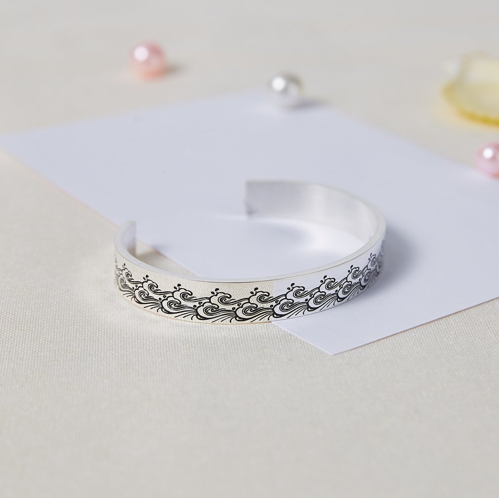 To My Daughter "The love between a Mother and Daughter is forever" Ocean Wave Bracelet - SARAH'S WHISPER