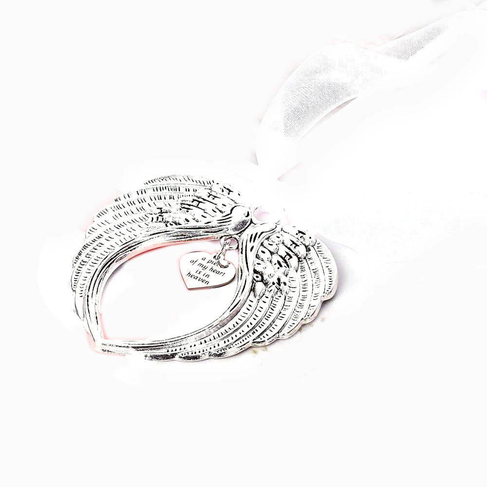 To My Mom "A piece of my heart" Angel Wings Pendant