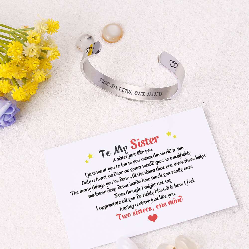 To My Sister "Two sisters, one mind" Double Heart Bracelet - SARAH'S WHISPER