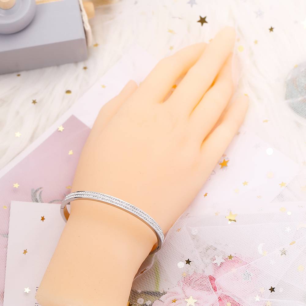 To My Sister/Friend "Great sisters get promoted to Aunt" Bracelet - SARAH'S WHISPER