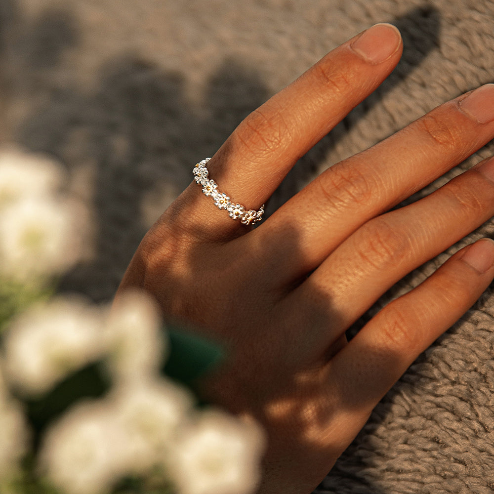 "I think about you every daisy" RING [🌿 RING +💌 GIFT CARD + 🎁 GIFT BAG + 💐 GIFT BOUQUET] - SARAH'S WHISPER