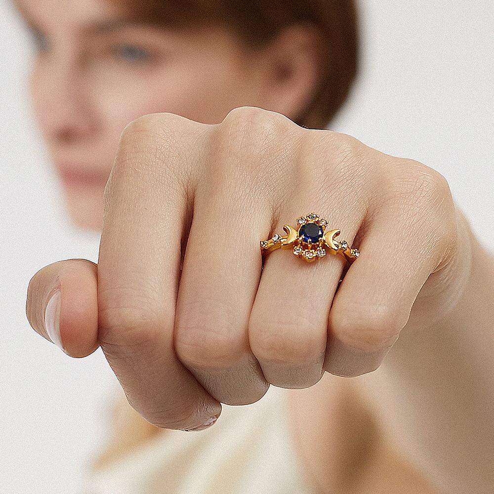 "Nous brillons ensemble comme la lune et les ¨¦toiles" Bague