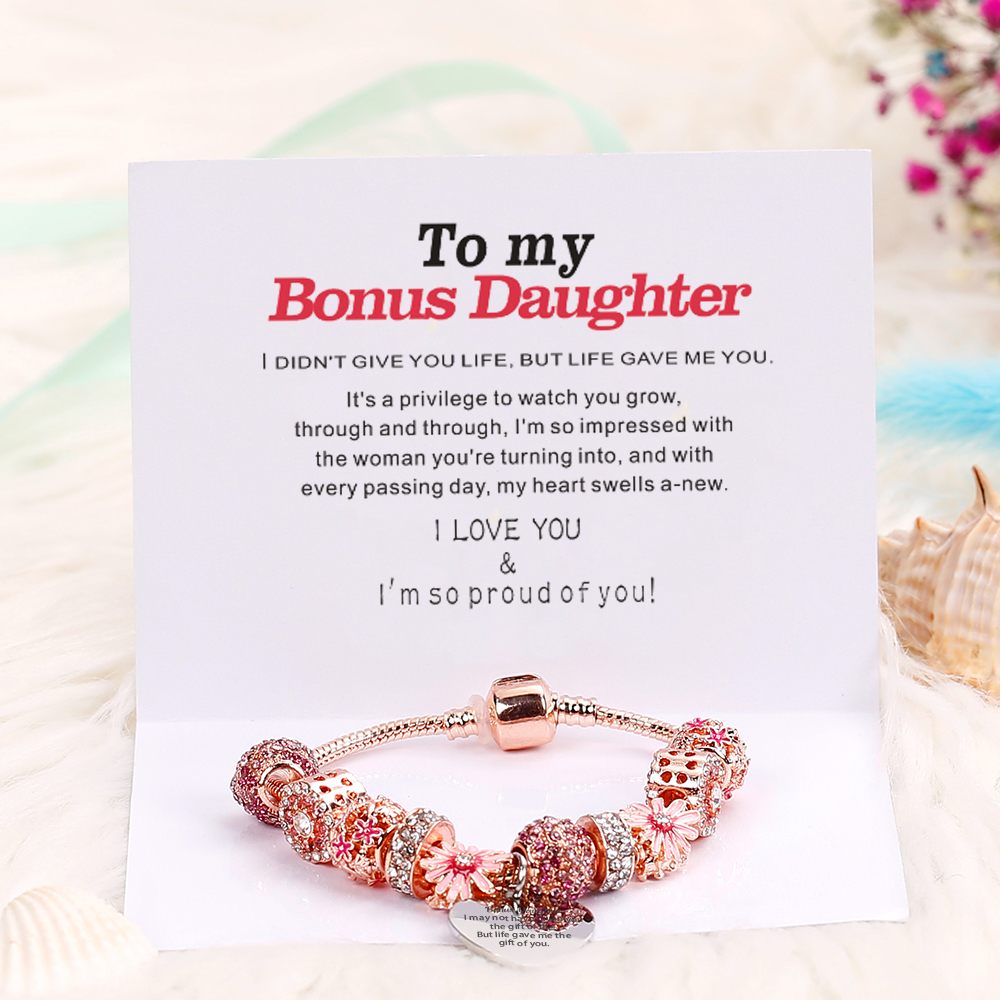 [Custom Name] To My Bonus Daughter "Bonus Daughter, I may not have given you the gift of life. But life gave me the gift of you" Lucky Flower Bracelet [💞 Bracelet +💌 Gift Card + 🎁 Gift Bag + 💐 Gift Bouquet] - SARAH'S WHISPER