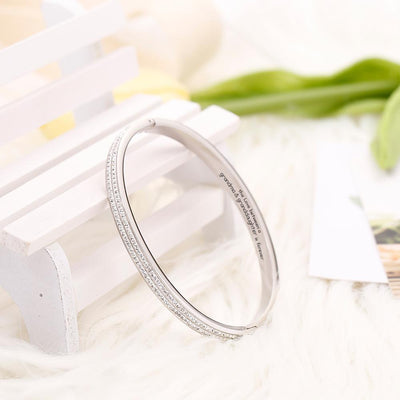 To My GRANDDAUGHTER "The love between a [grandma] and granddaughter is forever" BRACELET [💞 BRACELET +💌 GIFT CARD + 🎁 GIFT BOX + 💐 GIFT BOUQUET] - SARAH'S WHISPER