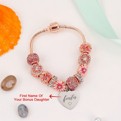 [Custom Name] To My Bonus Daughter "Bonus Daughter, I may not have given you the gift of life. But life gave me the gift of you" Lucky Flower Bracelet [💞 Bracelet +💌 Gift Card + 🎁 Gift Bag + 💐 Gift Bouquet] - SARAH'S WHISPER