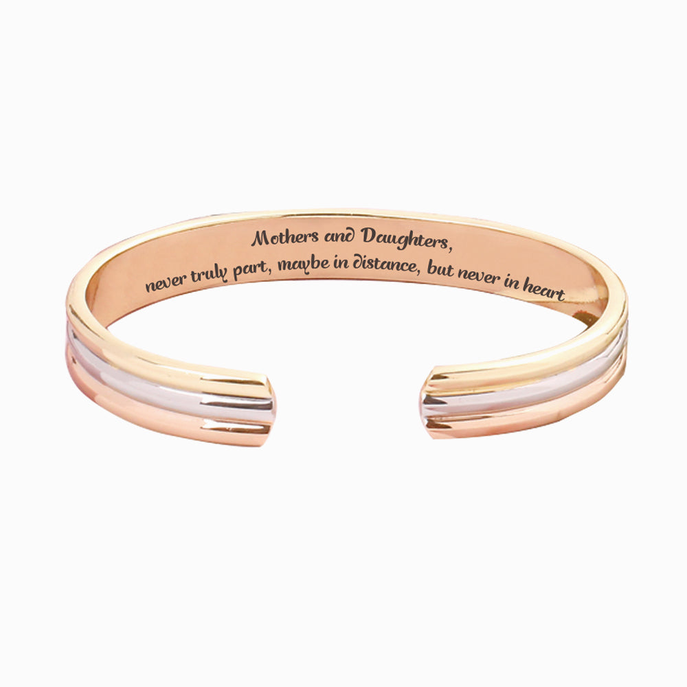 To My Daughter "Mothers and Daughters, never truly part, maybe in distance, but never in heart" Bracelet