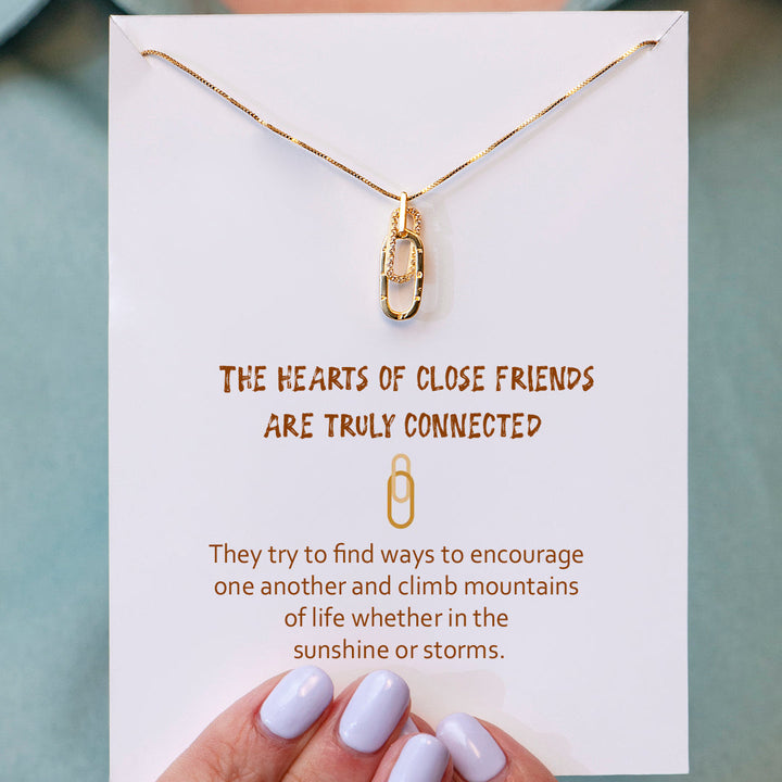 "The hearts of close friends are truly connected" Interlocking Necklace
