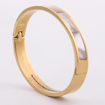 To My Granddaughter "the love between a Nana and granddaughter is forever" Bracelet - SARAH'S WHISPER