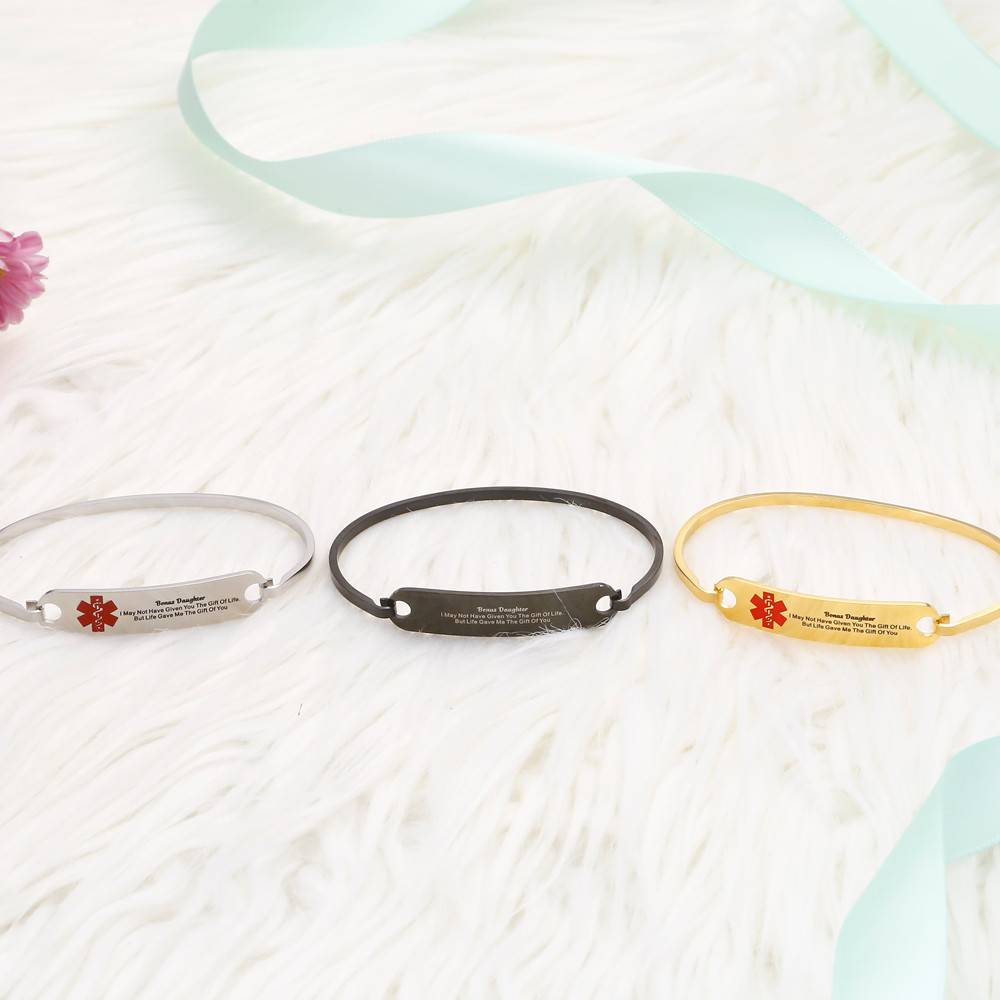 To My Bonus Daughter "BONUS DAUGHTER, I MAY NOT HAVE GIVEN YOU THE GIFT OF LIFE. BUT LIFE GAVE ME THE GIFT OF YOU" Bracelet - SARAH'S WHISPER