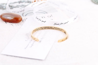 "Remember...You Are and Straighten Your Crown" Bracelet - SARAH'S WHISPER
