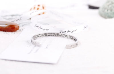 "Remember...You Are and Straighten Your Crown" Bracelet - SARAH'S WHISPER