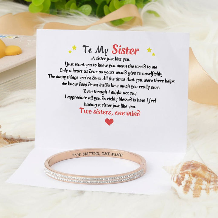 Gift card with Two Sisters One Mind message for sister bracelets
